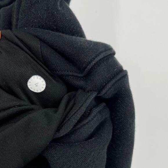 Lululemon Warm Down Jogger II Black Size 4 First Release - Picture 4 of 13